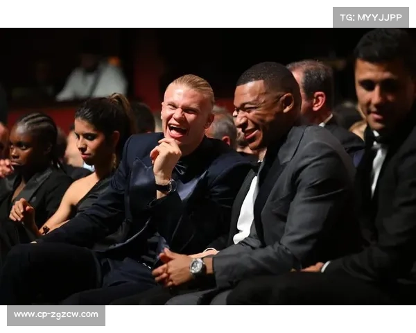 足球游戏《FC25》封面曝光 哈兰德姆巴佩联袂代言引发热议